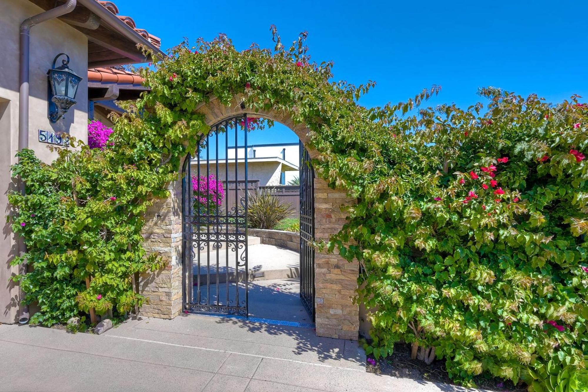Walk To The Beach - Outdoor Dining - Spacious Carlsbad Eksteriør billede